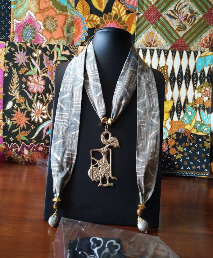 Kemeja Batik Modern